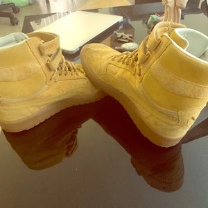Puma high top
